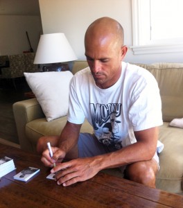 Kelly Slater Signing Upper Deck Cards