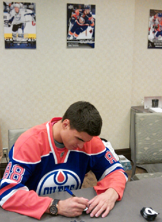 2012-NHLPA-Rookie-Showcase-Nail-Yakupov-Signing-Session-2