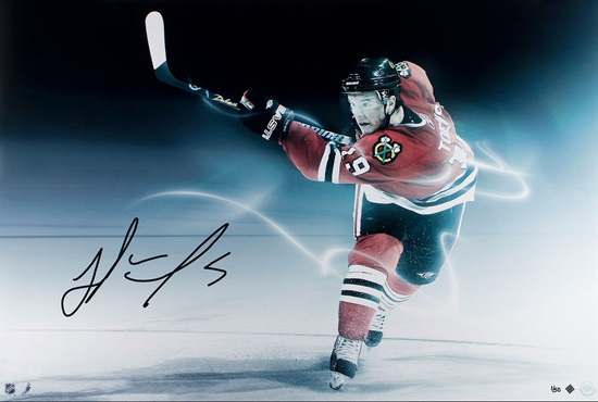 Chicago-Blackhawks-Collectible-Memorabilia-Jonathan-Toews-Autograph-UDA