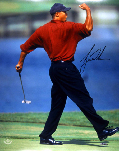 Top-Five-Tiger-Woods-Signed-Collectibles-To-Own-Photograph