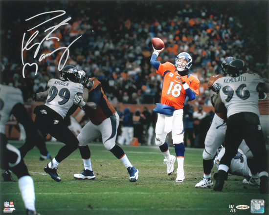 Peyton-Manning-Denver-Broncos-Pocket-Pass-Autograph-Photo-Signed