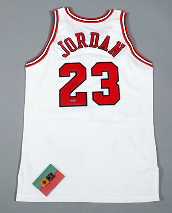 Beckett-Auctions-Jordan-Championship-Jersey-Autographed-UDA