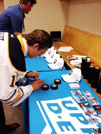 2014-NHL-Draft-Upper-Deck-Gauntlet-Sam-Reinhart-Signing-Promotional-Items-Seeing-UD-Cards