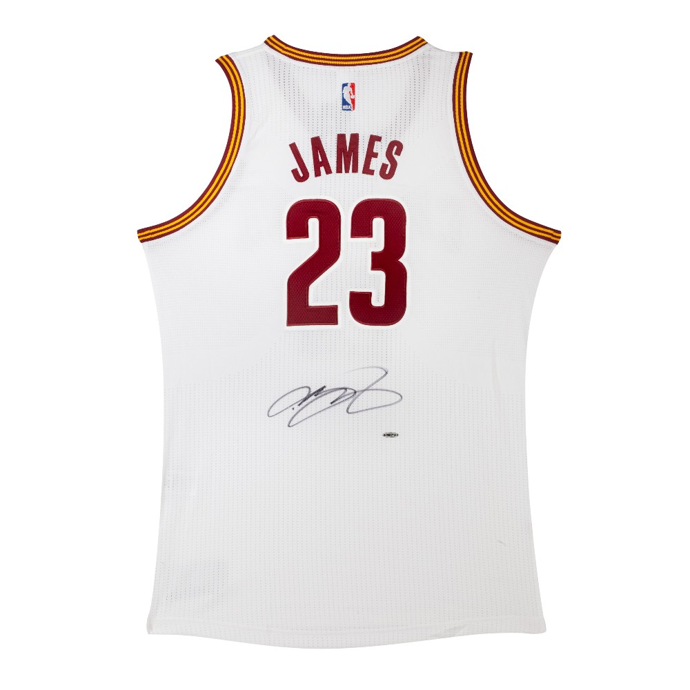 LeBron James Autographed Cleveland Cavaliers jersey