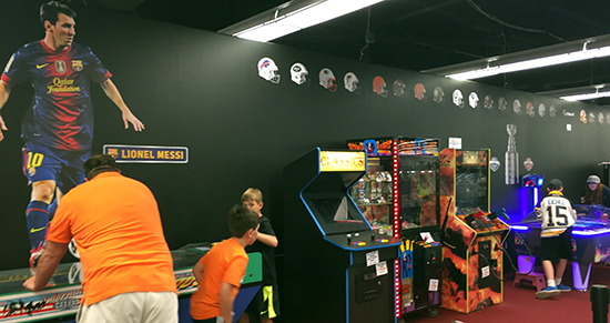 Upper-Deck-Dave-Adams-Williamsville-Night-air-hockey-video-Game-In-Store-Kids-Fun