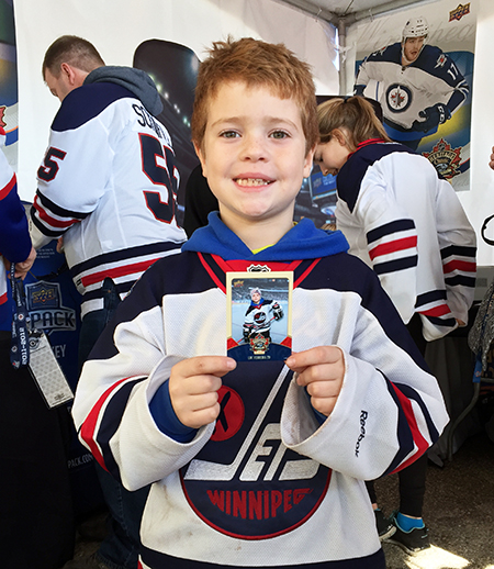 upper-deck-kids-family-collect-winnipeg-heritage-classic-hockey-nhl-personalized-card-2