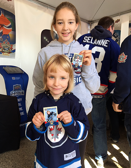 upper-deck-kids-family-collect-winnipeg-heritage-classic-hockey-nhl-personalized-card-girls