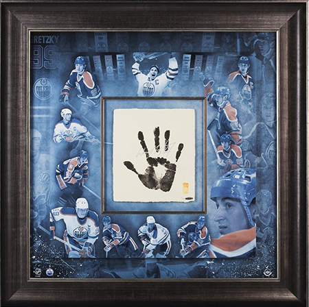 authenticated-hockey-hall-of-fame-area-collectors-zone-upper-deck-wayne-gretzky-tegata-handprint