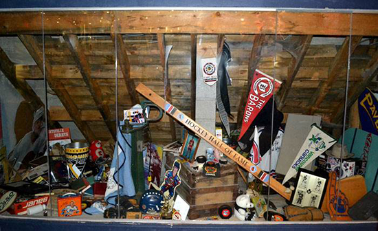 hockey-hall-of-fame-collectors-zone-attic-game-gone-by