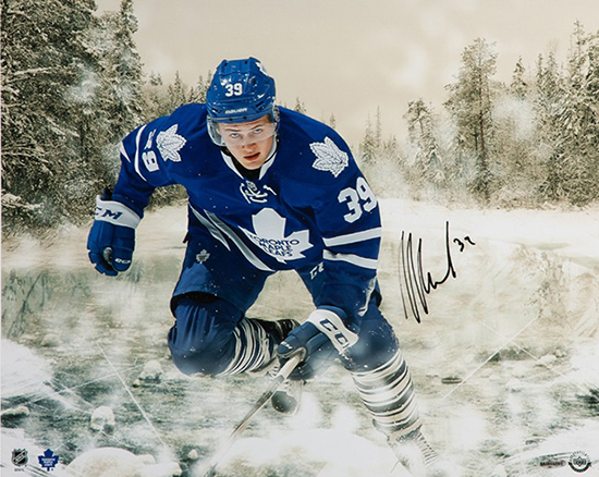 upper-deck-authenticated-william-nylander-winter-scene-autograph