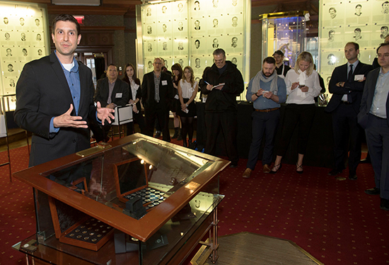 2017-Upper-Deck-Grandeur-Launch-Hockey-Hall-of-Fame-NHLPA-Jason-Masherah-Grand-Hall-Hockey-Coins-President