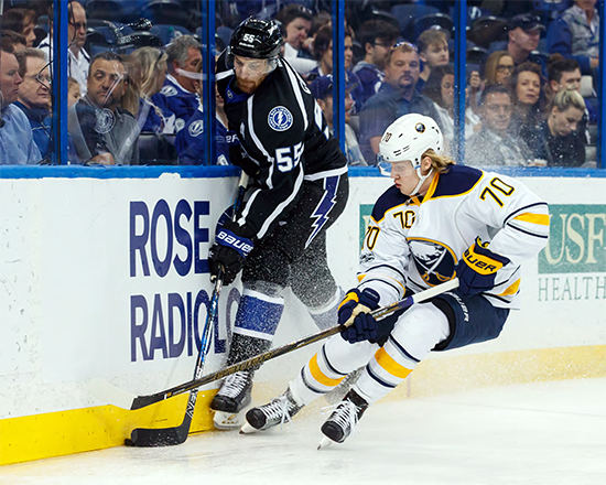 2017-18-nhl-o-pee-chee-hockey-rookie-alexander-nylander-3