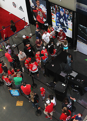 2017-nhl-draft-upper-deck-booth-autograph-session-tyler-motte-chicago-blackhawks-trade-panarin-columbus-above