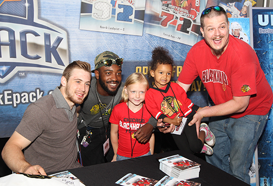 2017-nhl-draft-upper-deck-booth-autograph-session-tyler-motte-chicago-blackhawks-trade-panarin-columbus-fun-family