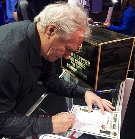 2018-NHL-All-Star-Upper-Deck-military-appreciation-operation-gratitude-letters-to-the-troops-fans-darryl-sittler