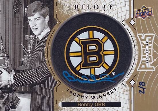 2017-18-Upper-Deck-NHL-Trilogy-Autograph-Pucks-Bobby-Orr