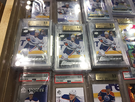 2018-Upper-Deck-Summit-Show-Edmonton-Oilers-Display-Young-Guns