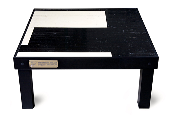 upper-deck-authenticated-high-end-bulls-united-center-floor-coffee-table