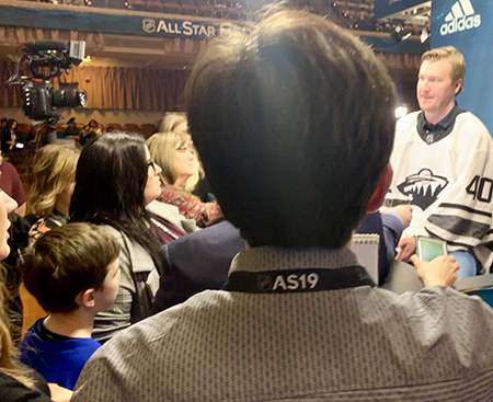 2019-upper-deck-nhl-all-star-media-day-kid-correspondent-2