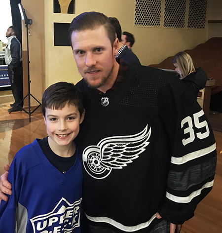 2019-upper-deck-nhl-all-star-media-day-kid-correspondent-player-jimmy-howard