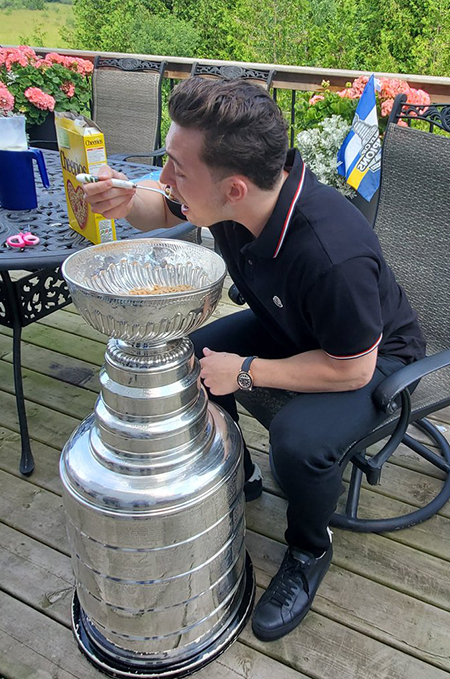 Vince Dunn Shares Trading Cards and the Stanley Cup with Sick Kids in  Toronto